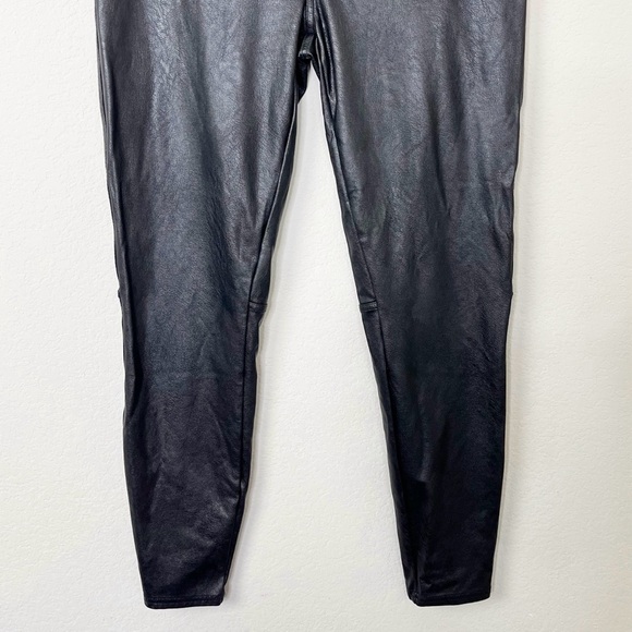 SPANX Leather-Like Black Ankle‎ Skinny Pant - Picture 7 of 15